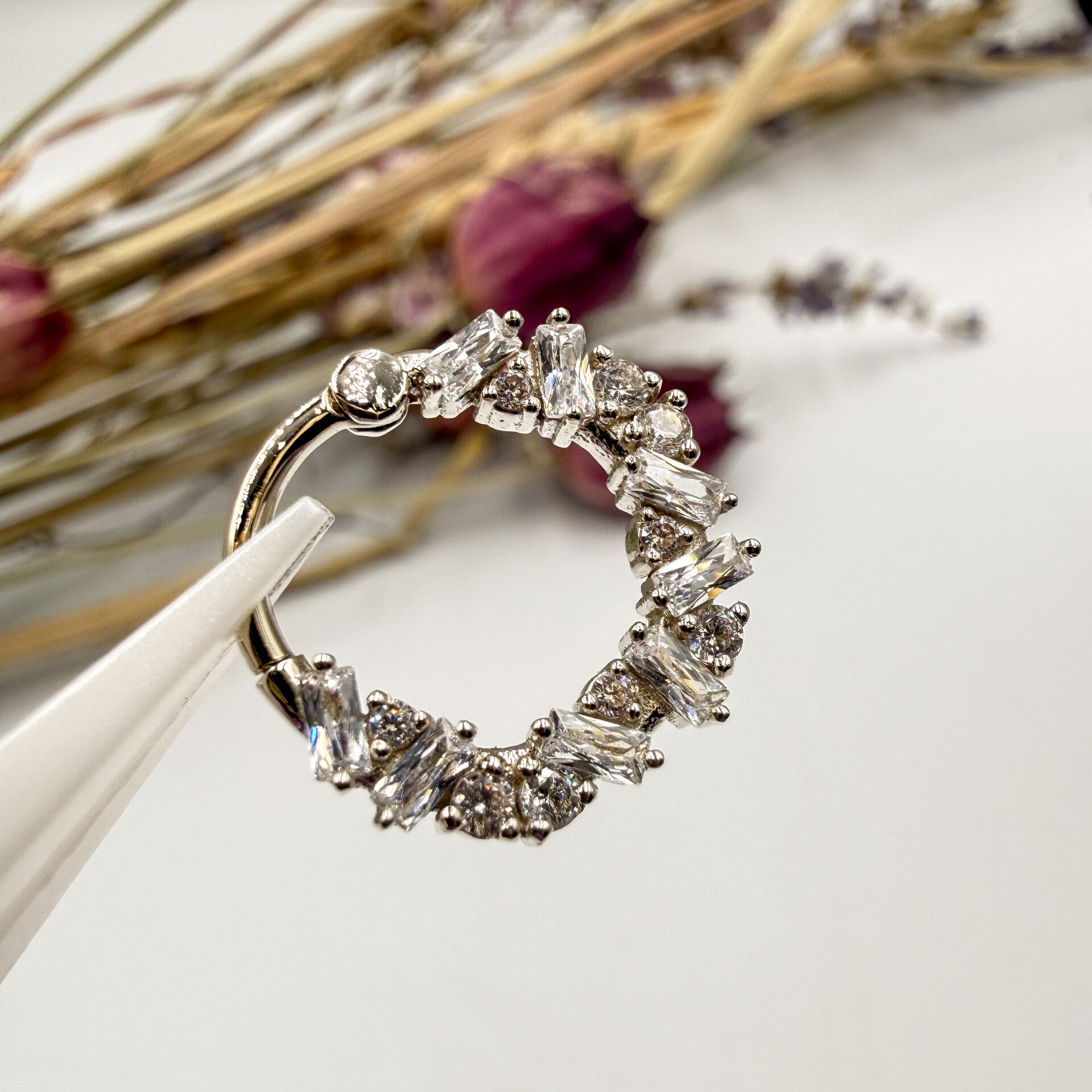 Norvoch - 14KT Wit Goud - Bohemina - Clicker - Witte CZ