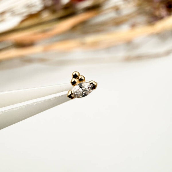 BVLA - 14KT Goud - Marquise V Prong W Tri-bead - CZ