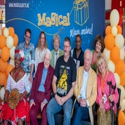 meet-en-greet-lion-king-41-van-208-standard-7v7xs2.jpg