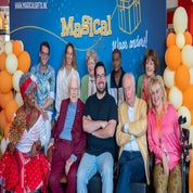 meet-en-greet-lion-king-80-van-208-standard-b3qlh2.jpg