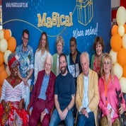 meet-en-greet-lion-king-88-van-208-standard-qtmjiq.jpg