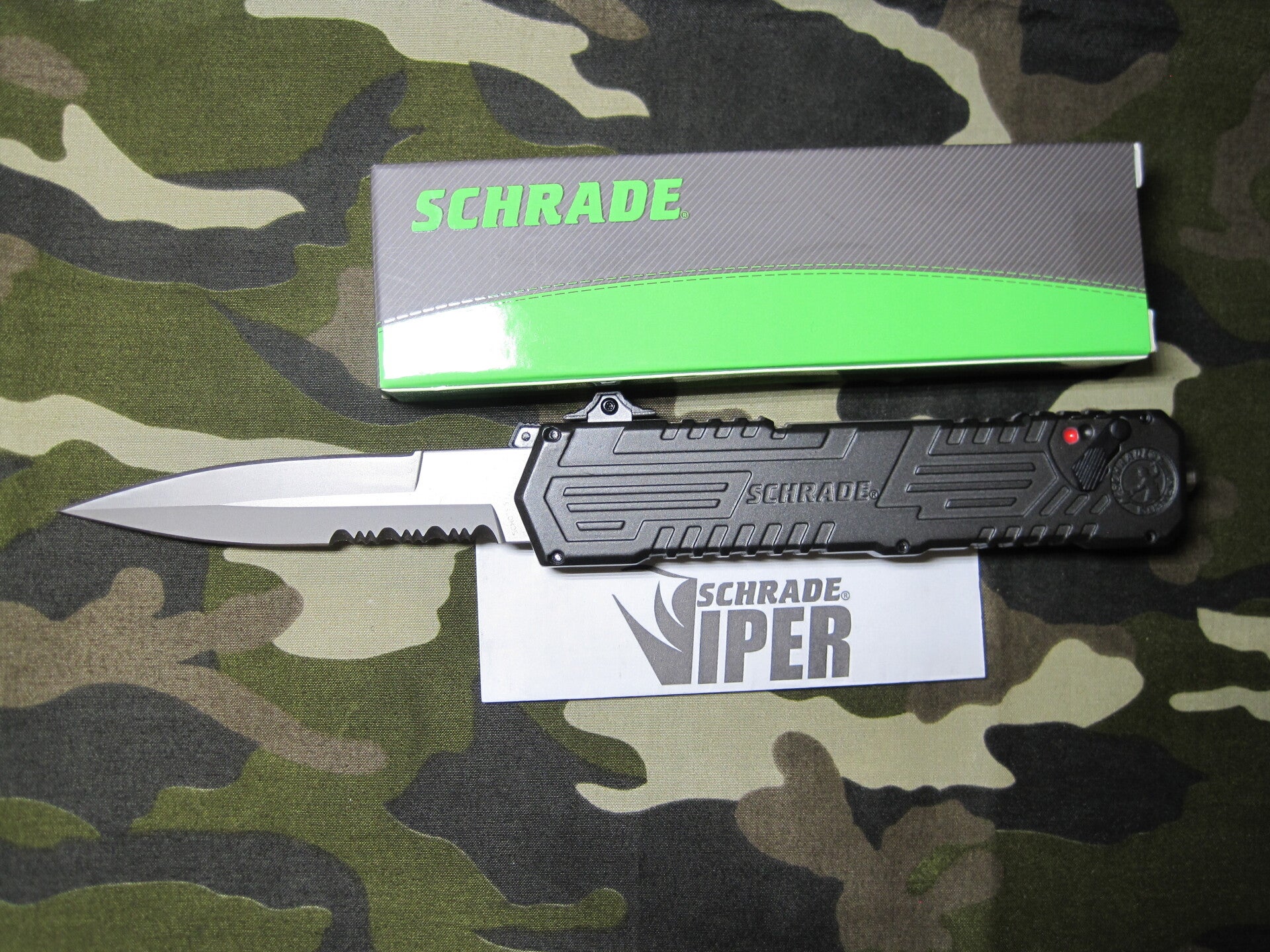 Schrade Viper OTF Assisted Opening Knife (3.5" Bead Blast Serr) SCHOTF3S