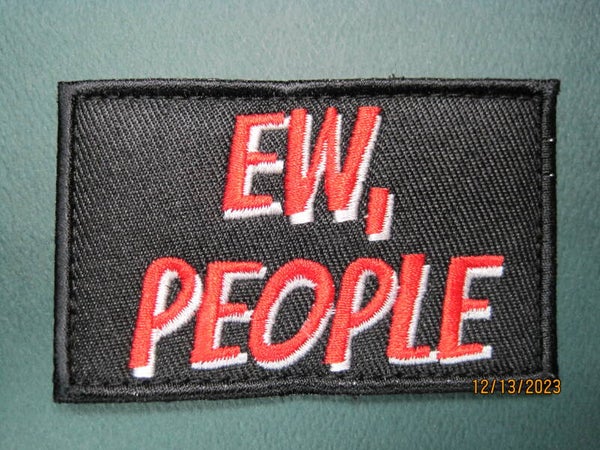 EW, PEOPLE MORALE PATCH HOOK BACK