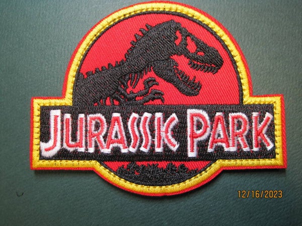 JURASSK PARK MORALE PATCH (RED) HOOK BACK
