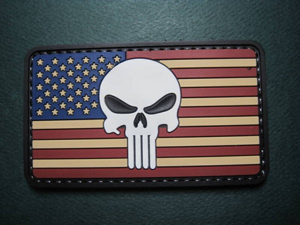 U.S. PUNISHER SKULL FLAG R-W-B PVC RUBBER HOOK BACK