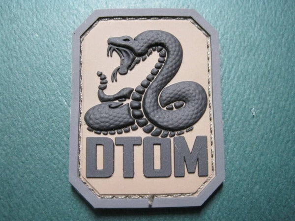 "DTOM" DON'T TREAD ON ME MORALE PATCH PVC HOOK BACK