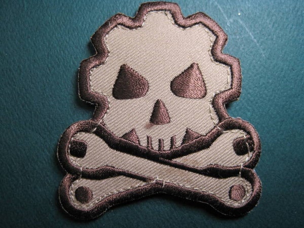 MECHANIC "GEAR HEAD" MORALE PATCH HOOK BACK