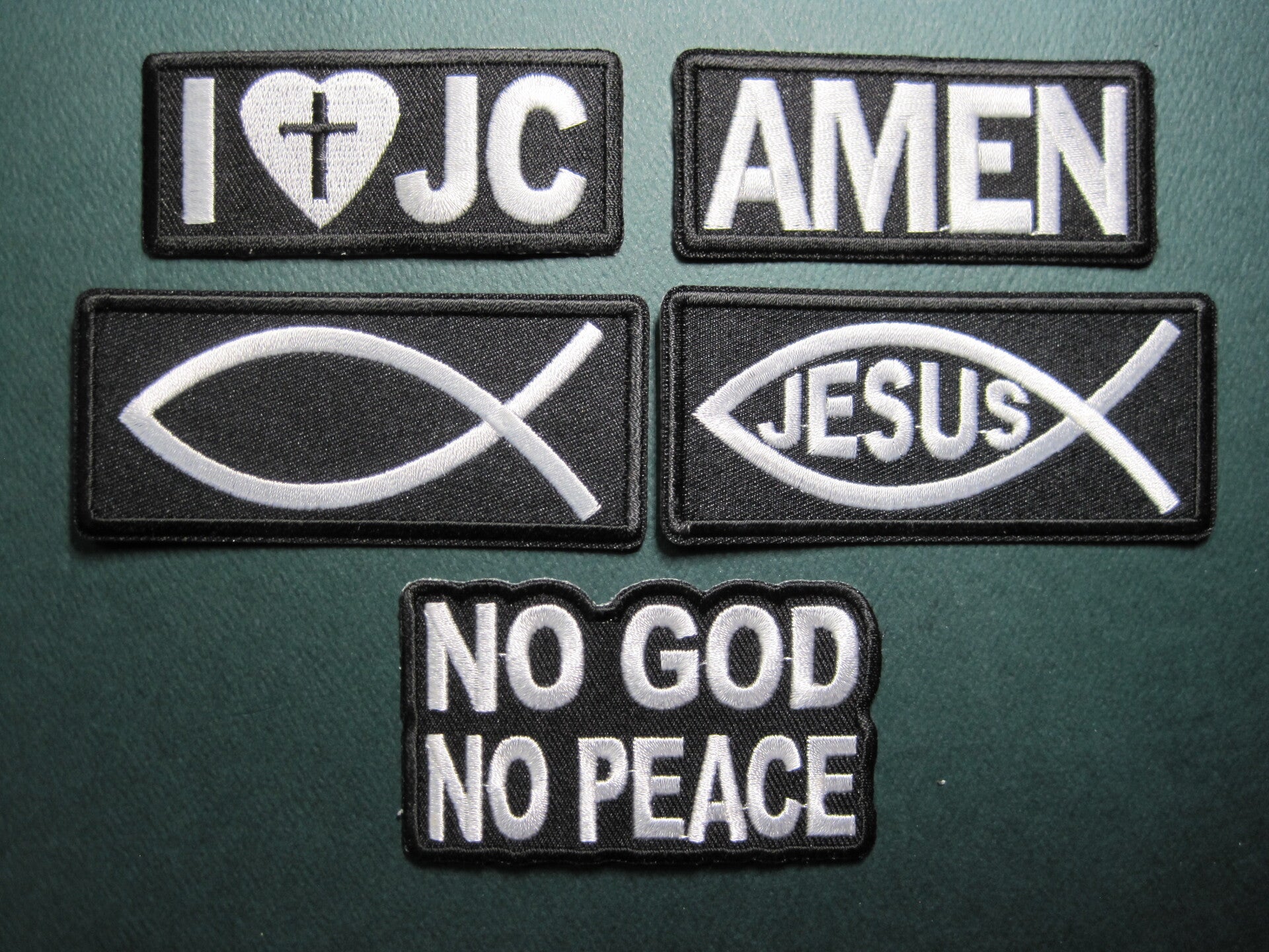 CHRISTIAN PATCHES, ASSORTED, LOOK AND CHOOSE! IRON ON! (002)
