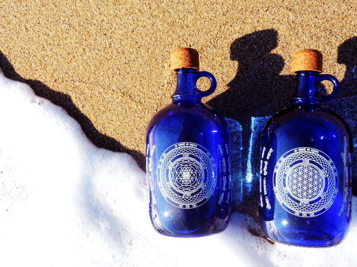 Devi Waterfles 2 liter - Flower of Life | Devi Water Nederland - Webshop