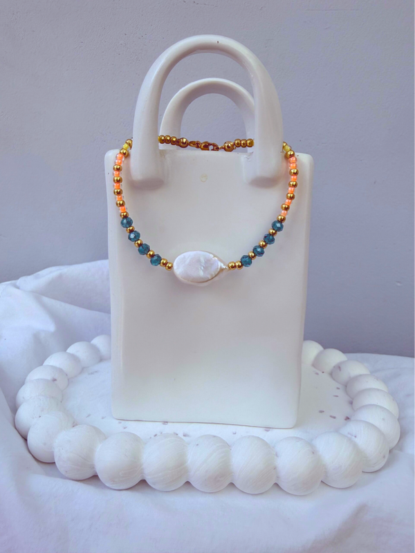 armbanden - timeless -  goud zalm groot zoetwaterparel
