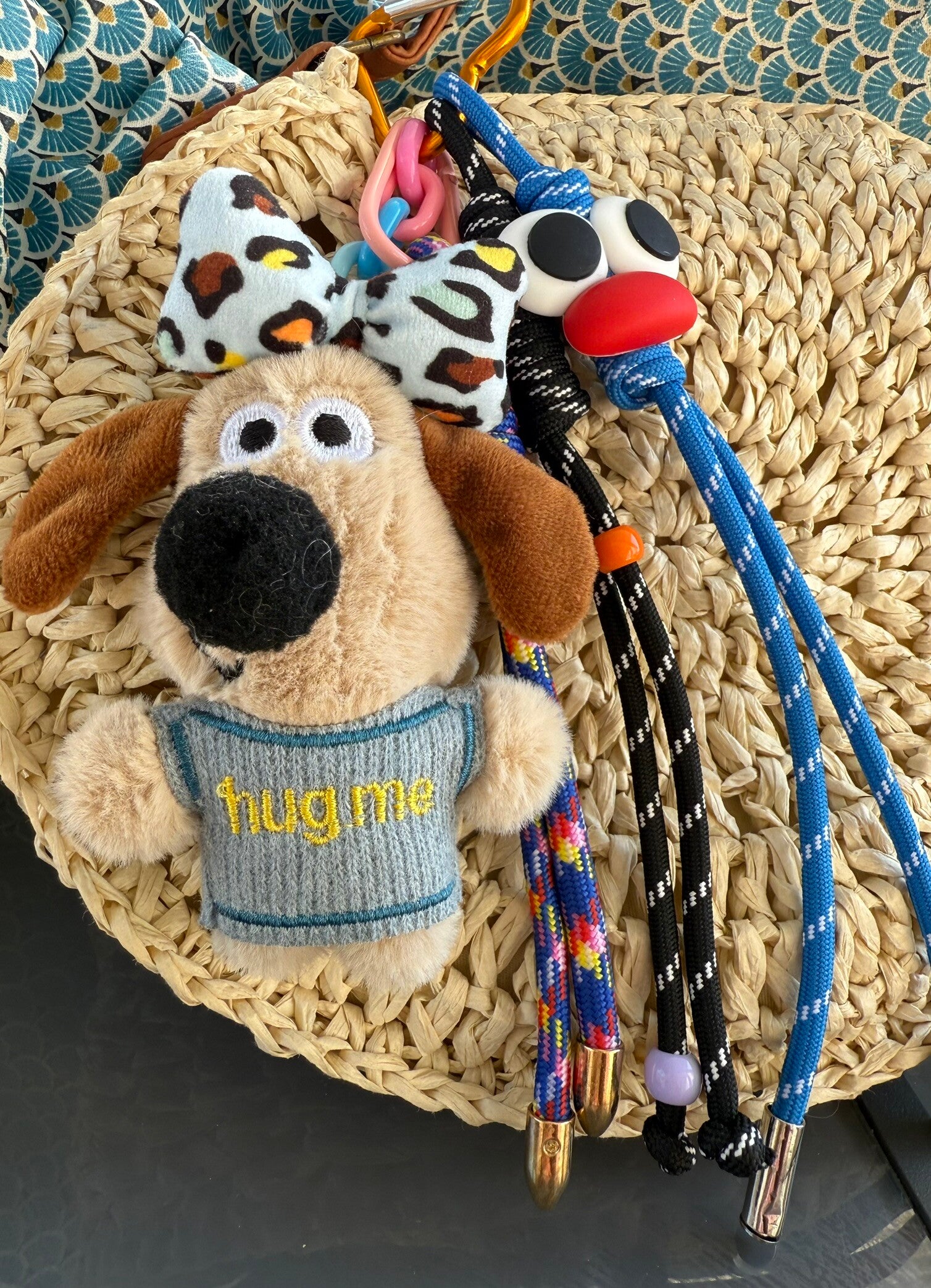 Sleutelhanger - hug me blauwe hond