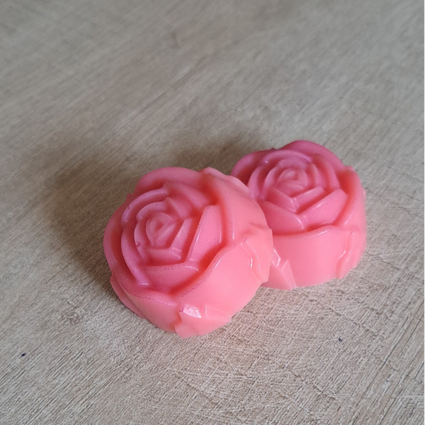 Fondant parfumé à la Rose forme rose