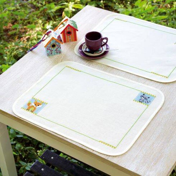 * 2 placemats vos en wasbeer