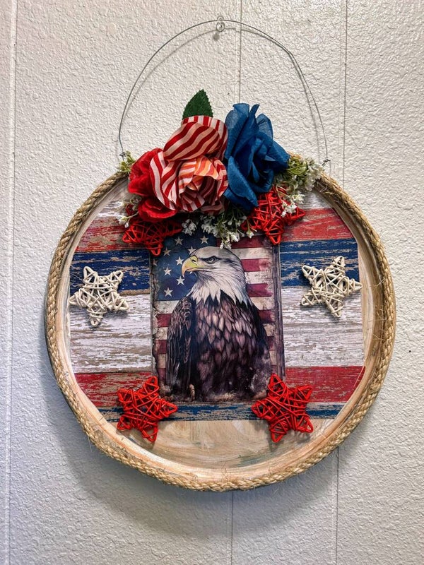 Bald Eagle Patriotic Wall Hanging
