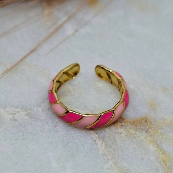 Candy Twist Ring