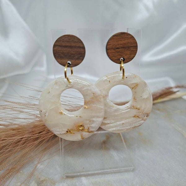 Wood & Pearl