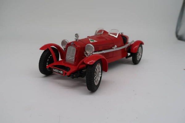 Alfa Romeo 2300 Monza 1934 – 1:18 Schaalmodel (Zonder doosje, mooie staat)