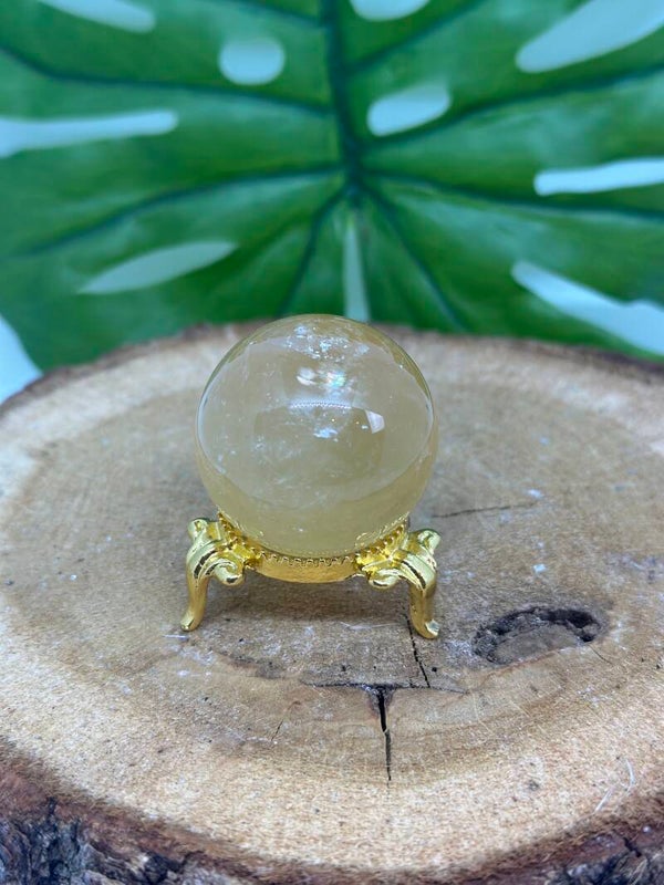 Champagne Calciet sphere