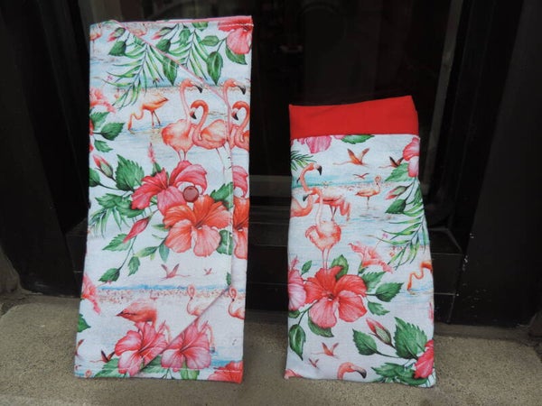 #32-Wallets with Matching Eye Glass Holder