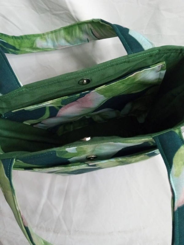 Green purse