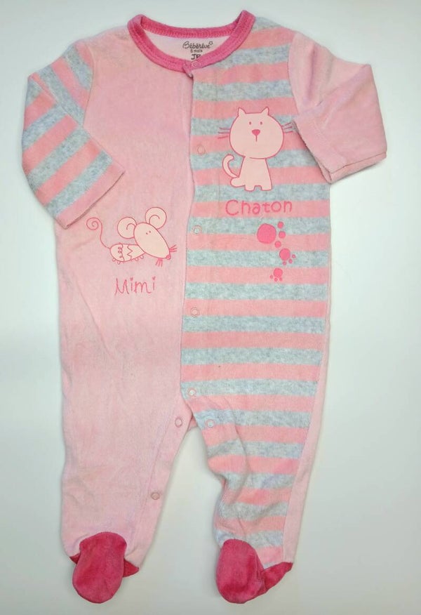 Bébé rêve