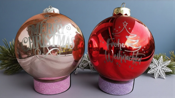 Individuell gravierte Weihnachtskugeln 8cm