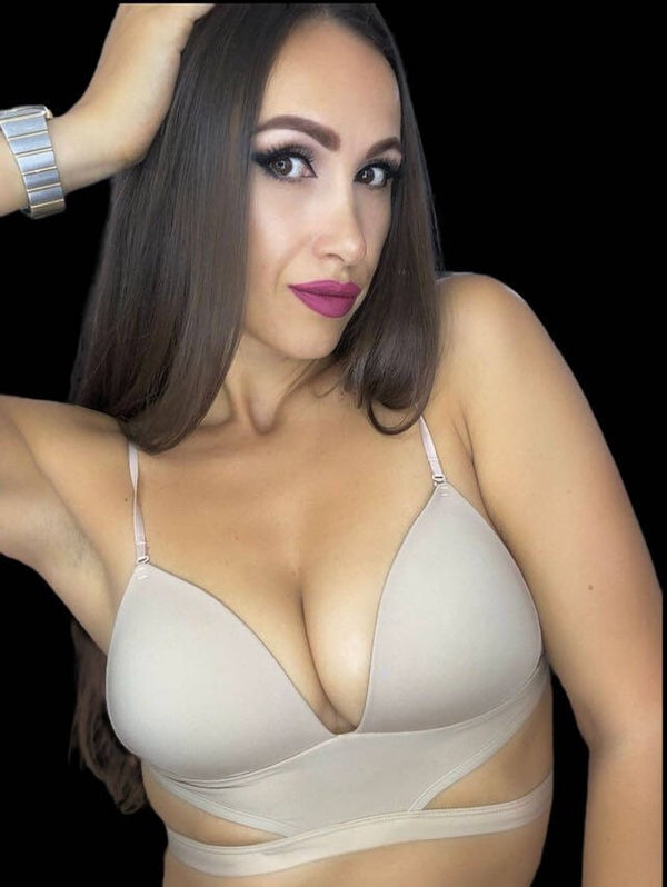 Sujetador nude