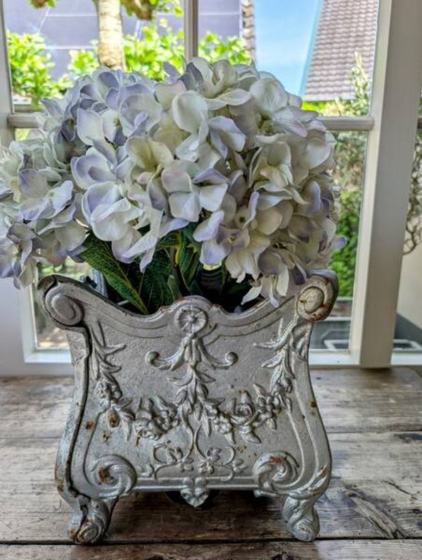 Gietijzeren Tuinvaas – Rococo/Lodewijk XV stijl
