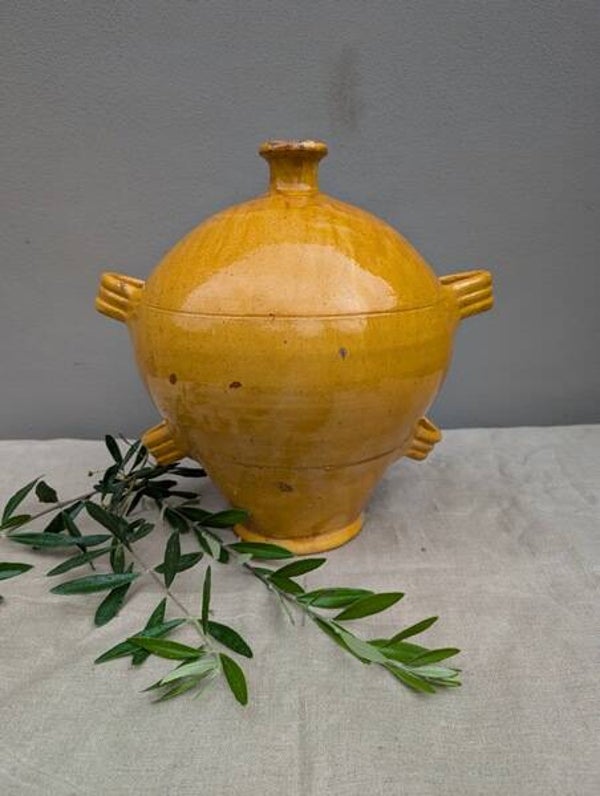 Karaktervolle Franse waterkruik