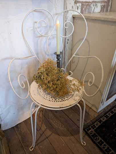 Oud Frans metalen tuinstoeltje