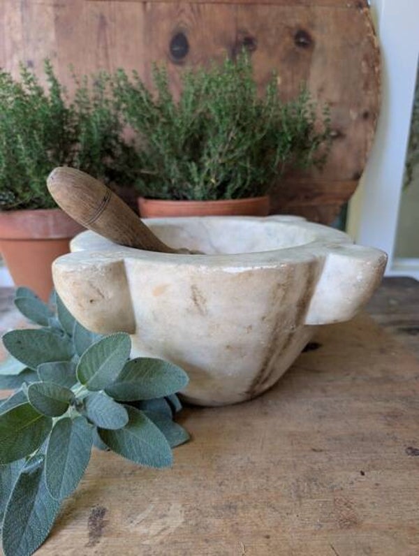 Antieke marmeren vijzel