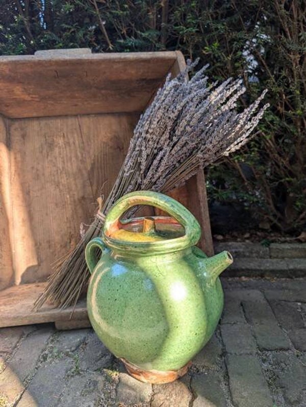 Antieke Franse Provençaalse gargoulette