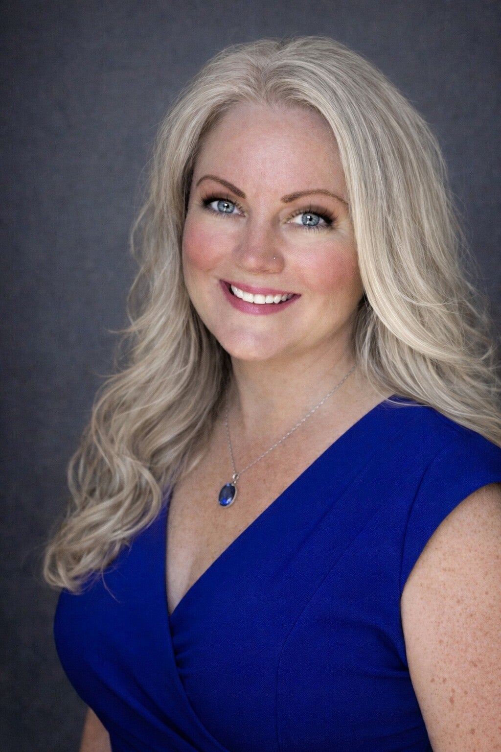 sonya summey miller miss south carolina pageant united states air force singer and performer author creator of stardust dreams jewelry supernoval series books about healing and resilience rebuilding motivation confidence discipline