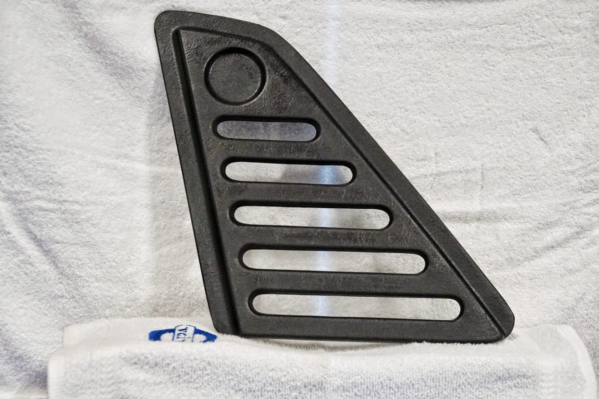 Side Louvre 100/200 serie artikelnummer R004