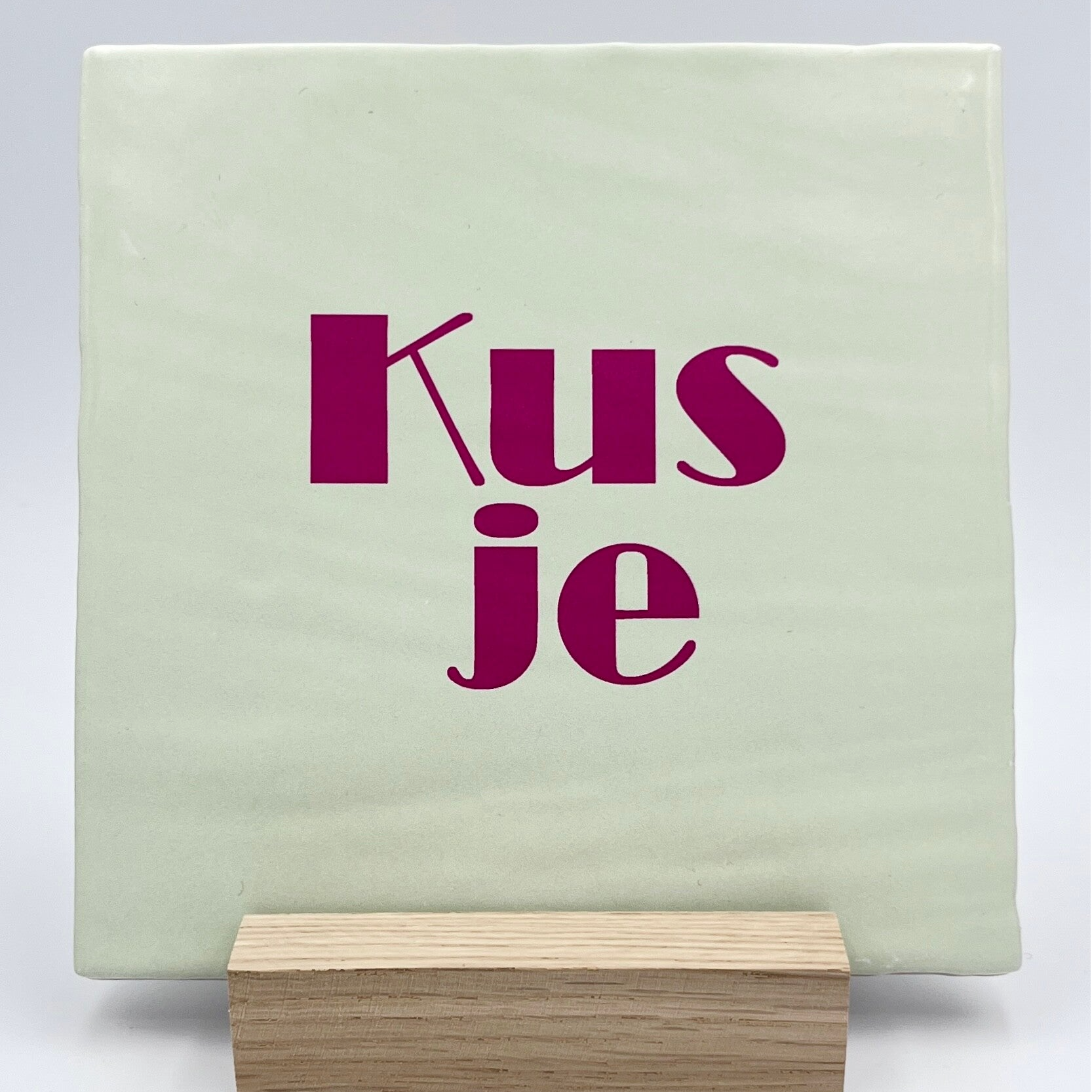 Tegel Kusje