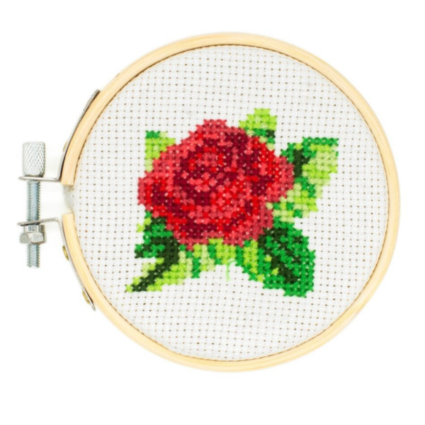 Roos mini borduurset - kruissteek