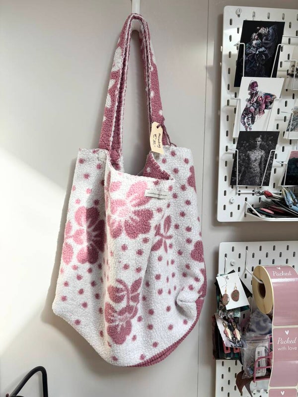 Mombag 056
