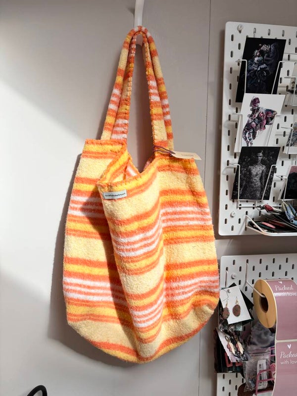 Mombag 074