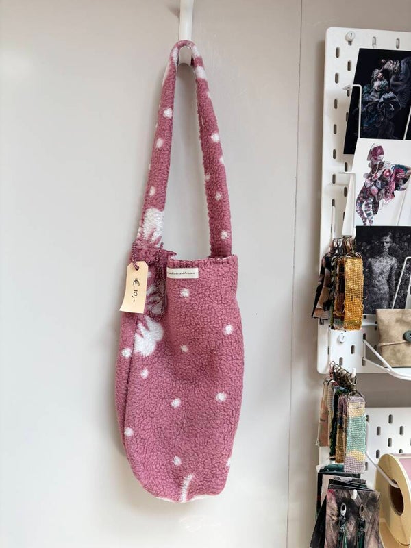 Tas 018