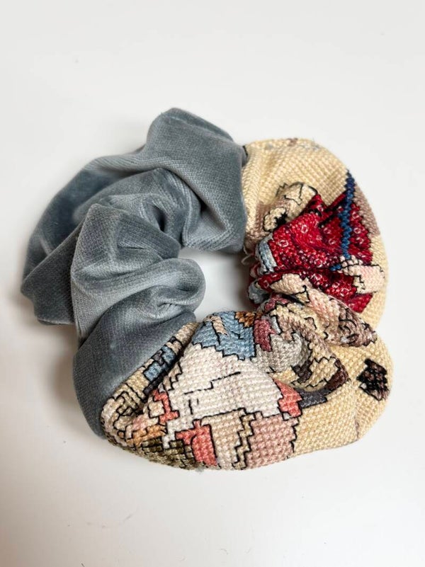 Scrunchie 105
