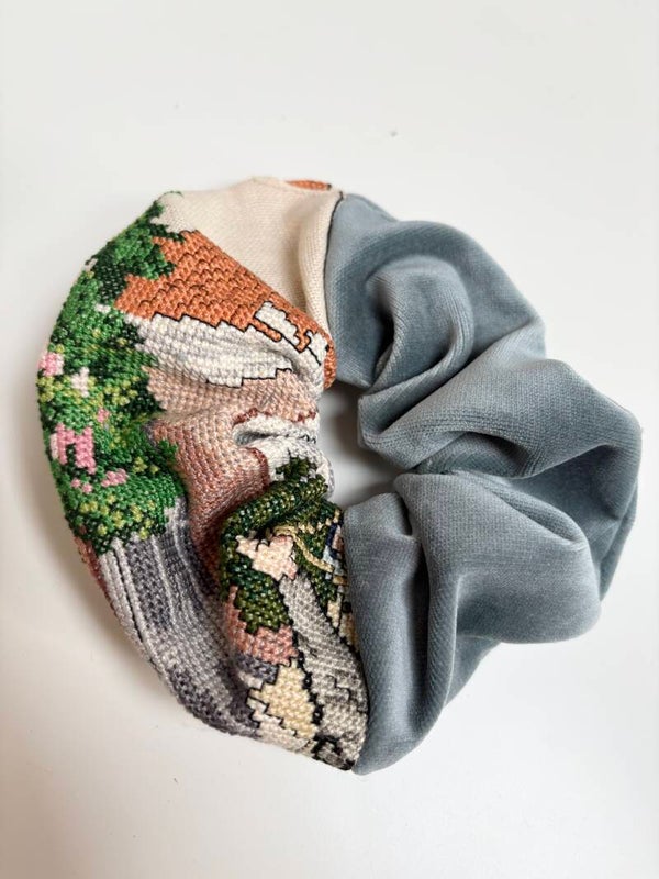 Scrunchie 106
