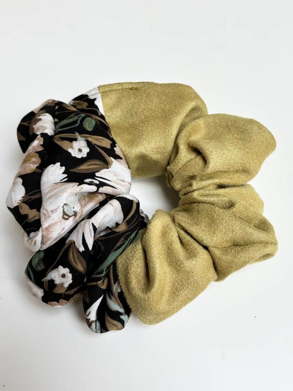 Scrunchie 107