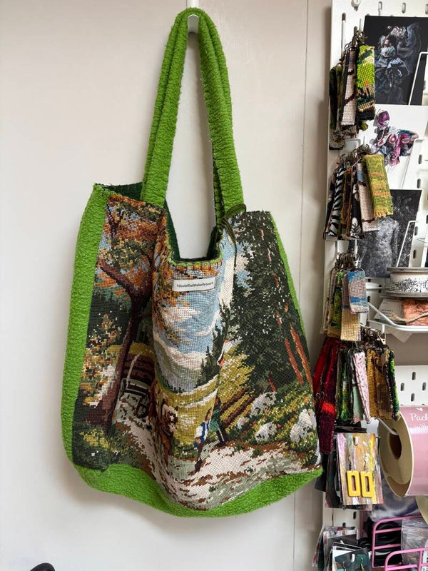 Mombag 041