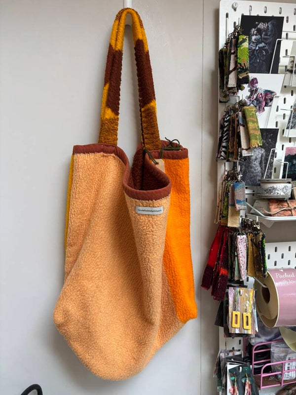 Mombag 051