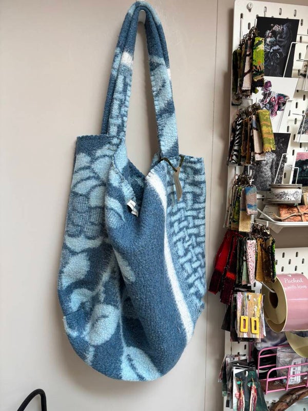 Mombag 049
