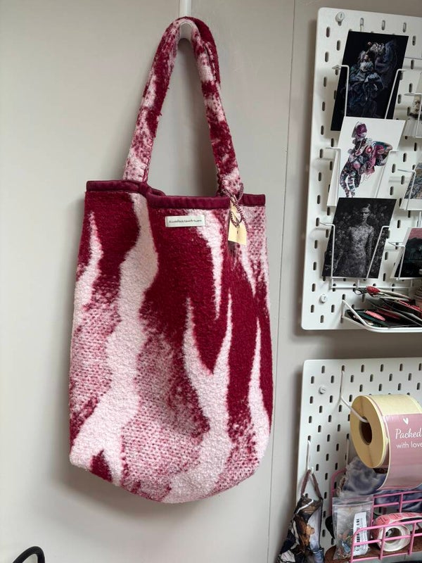 Tas 001