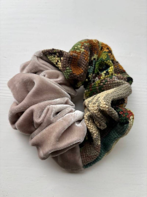 Scrunchie 003