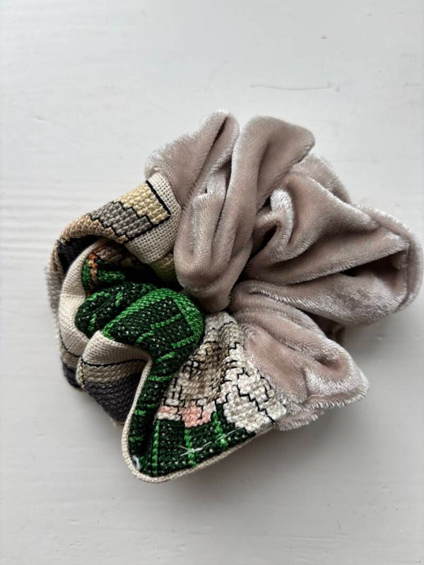 Scrunchie 013