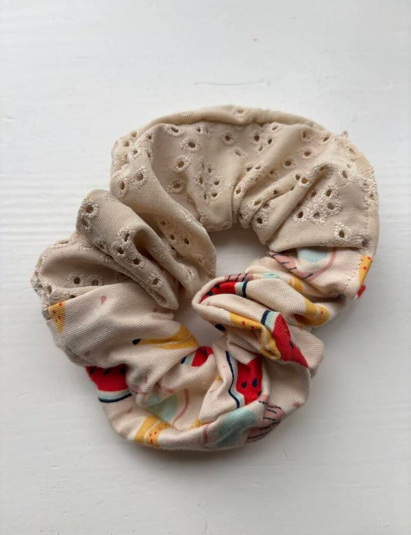 Scrunchie 027