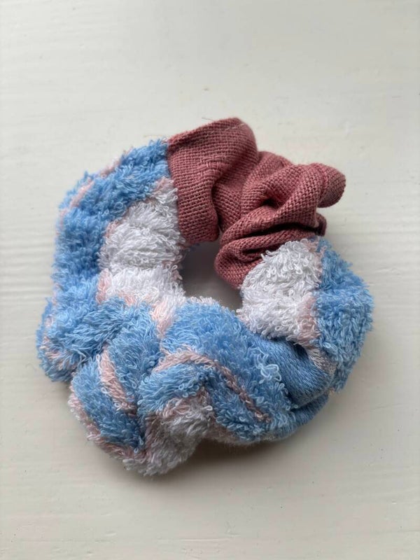 Scrunchie 031